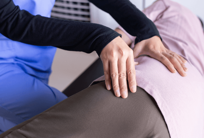 How is a Hip Labral Tear Diagnosed?